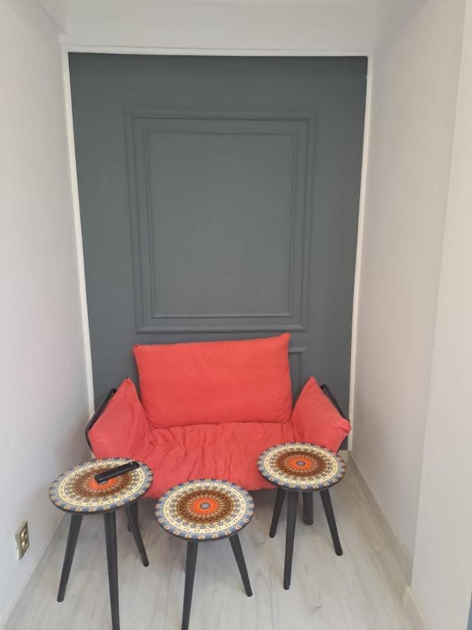 Apartamento Deluxe Studio Oldtown Bucarest Exterior foto
