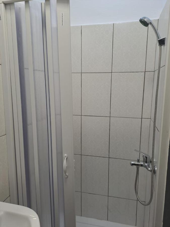 Apartamento Deluxe Studio Oldtown Bucarest Exterior foto